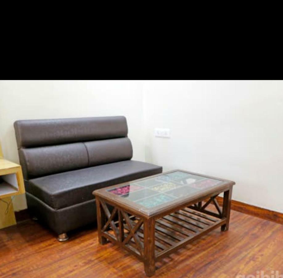 דלהי Hotel Le Mem מראה חיצוני תמונה
