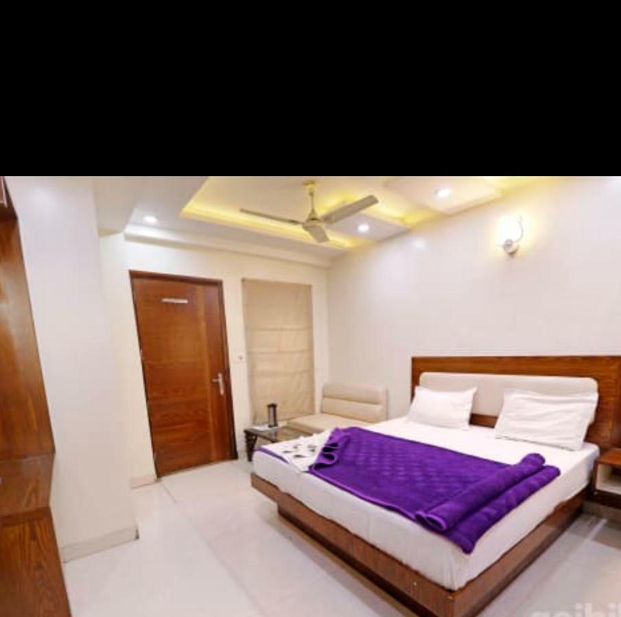 דלהי Hotel Le Mem מראה חיצוני תמונה