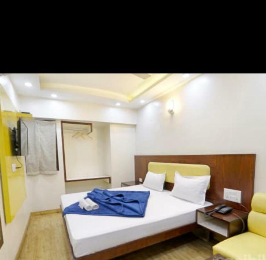 דלהי Hotel Le Mem מראה חיצוני תמונה