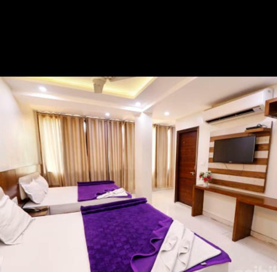 דלהי Hotel Le Mem מראה חיצוני תמונה