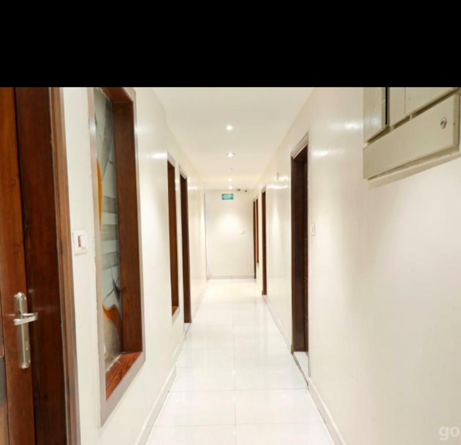 דלהי Hotel Le Mem מראה חיצוני תמונה